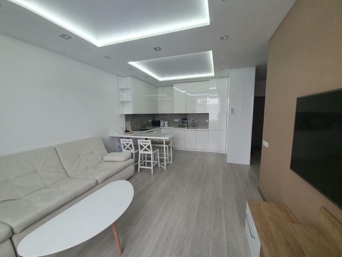 Luxapartment Kiev Luaran gambar