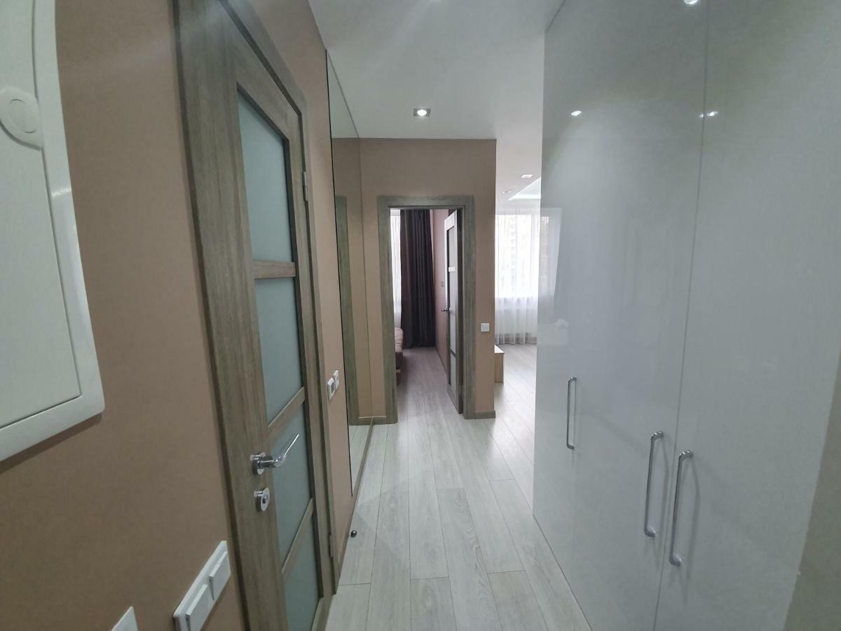Luxapartment Kiev Luaran gambar